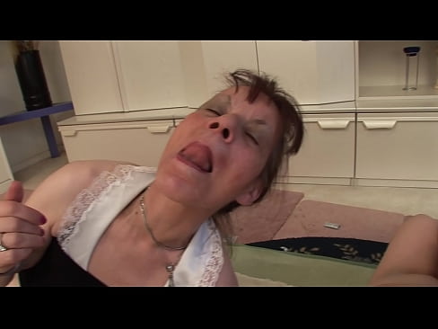 ❤️ To bedstemødre og en bedstefar har en trekant ☑ Porno at da.qizpornolar.ru ️