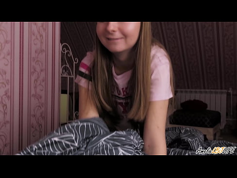 ❤️ Blondie sutter sin bedste veninde dybt og får kaskade i munden ☑ Porno at da.qizpornolar.ru ️